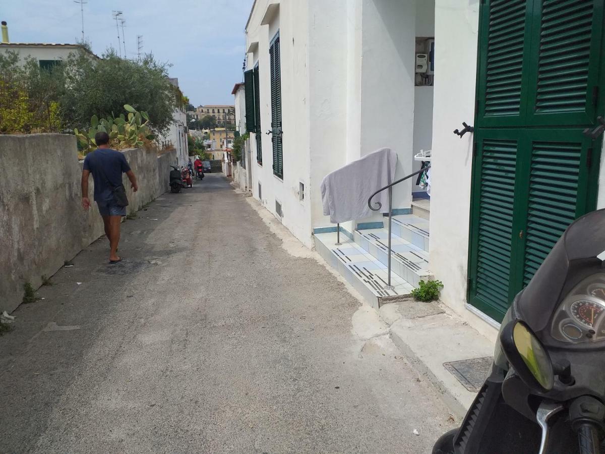 Appartamento G. Cervera66 Ischia Eksteriør billede
