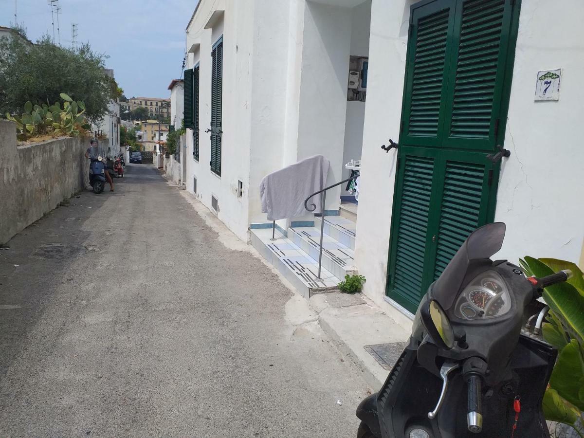 Appartamento G. Cervera66 Ischia Eksteriør billede